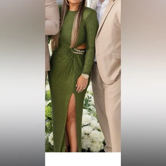 Self portrait green sequin embellished  gown - Picture 8 of 8